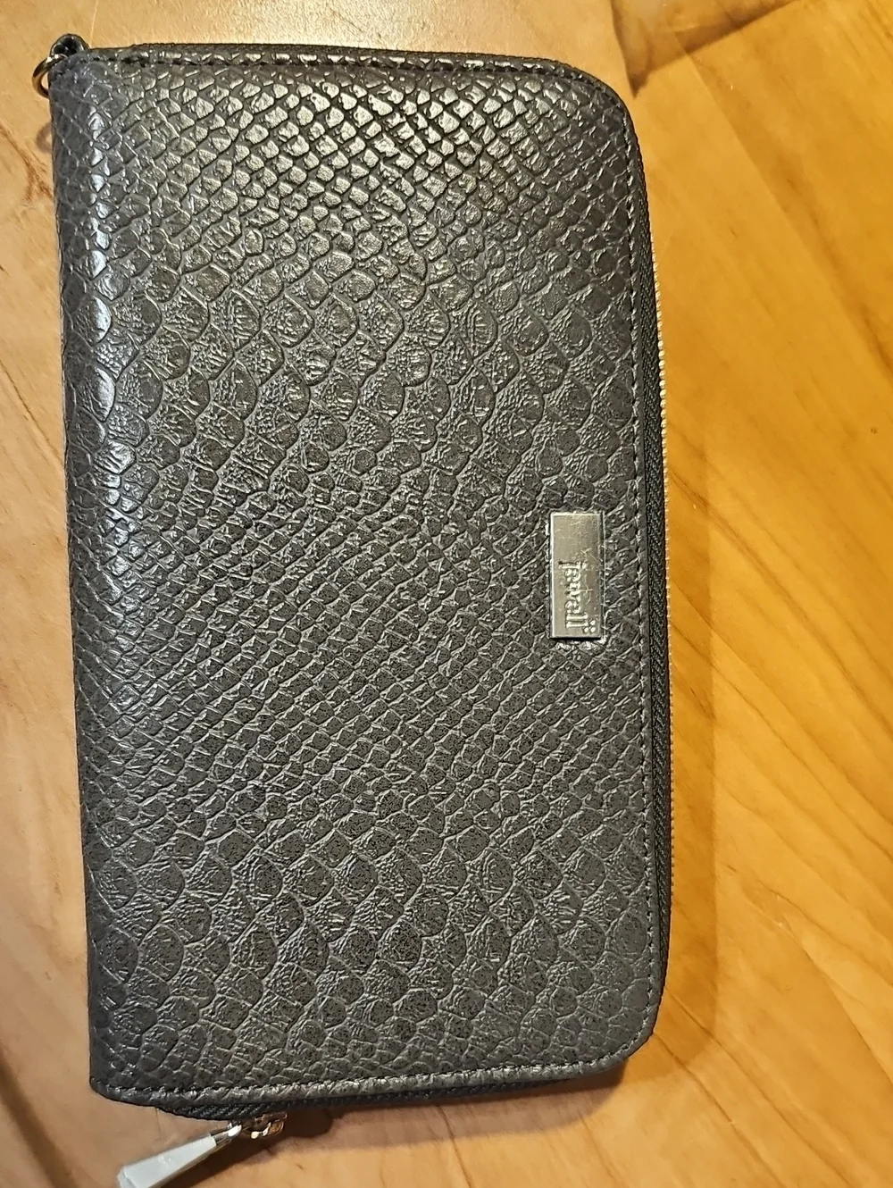 Thirty- One All About The Benjamins Wallet